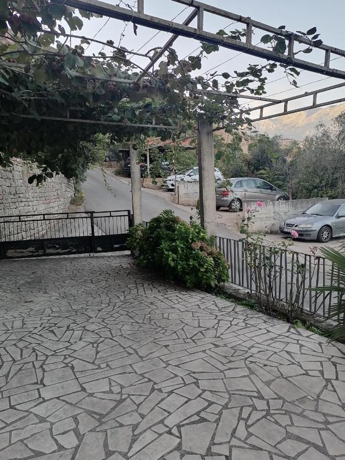 Guest House Garden Budva Exteriör bild